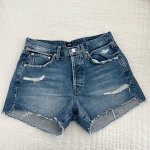 Edwin Cai high rise short